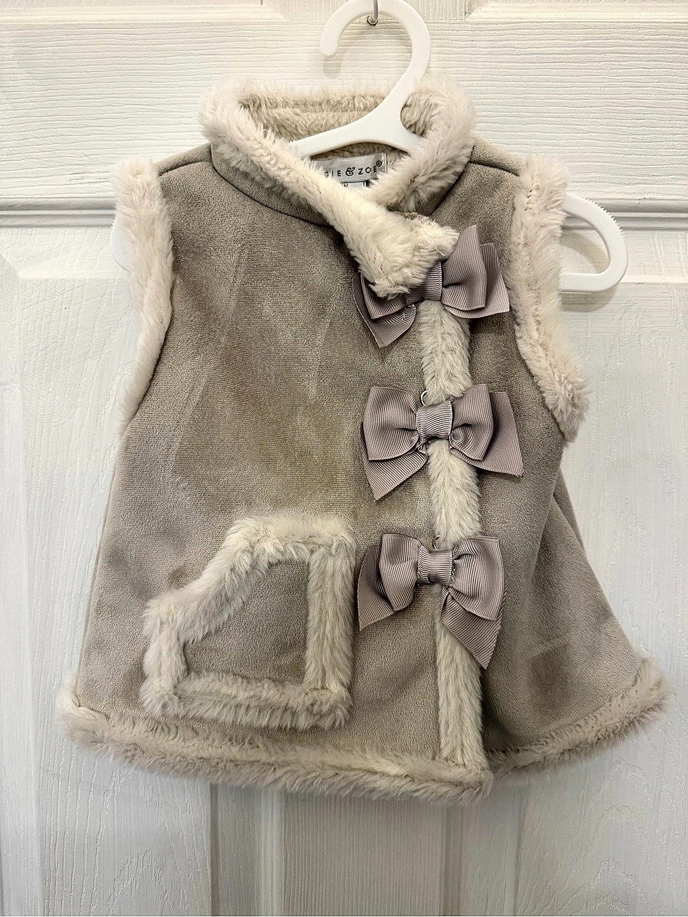 Maggie & Zoe Faux Suede & Fur Vest with Bow Accents Girls 2T
